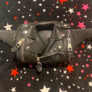 Leather jacket Fanny pack